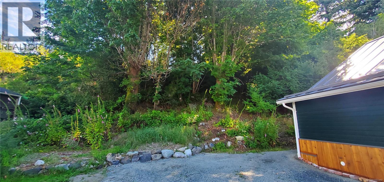 683 Green Rd, Quadra Island