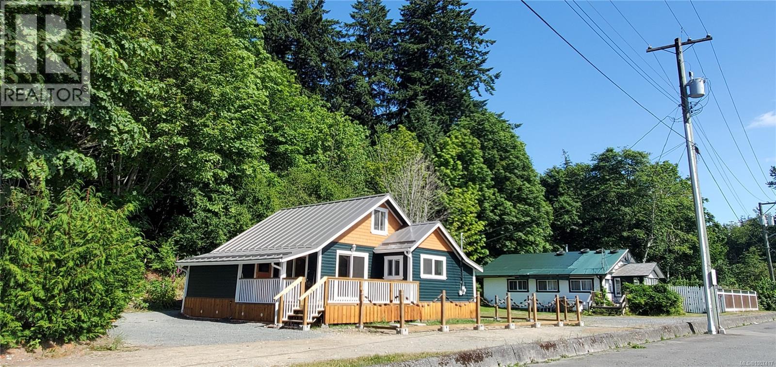 683 Green Rd, Quadra Island