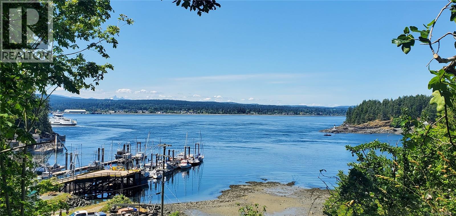 683 Green Rd, Quadra Island