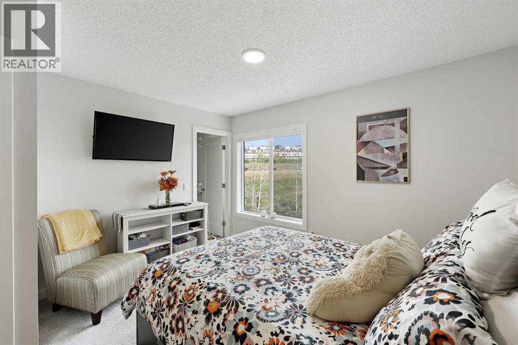 Single Family House for Sale in  Tuscany Summit Square NW Tuscany Calgary 