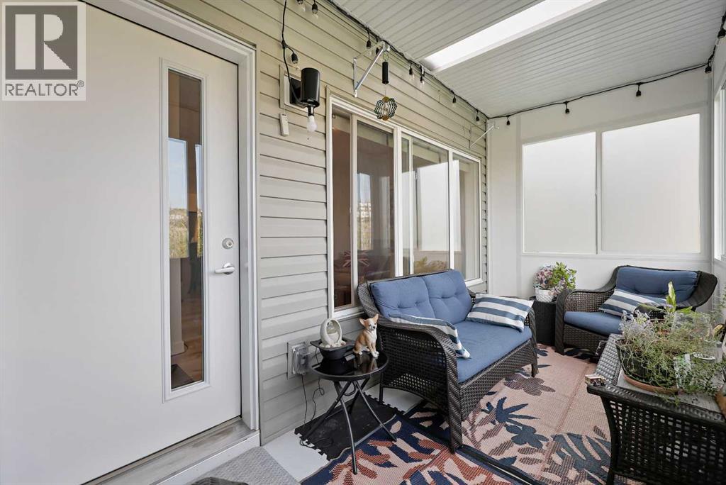 Single Family House for Sale in  Tuscany Summit Square NW Tuscany Calgary 