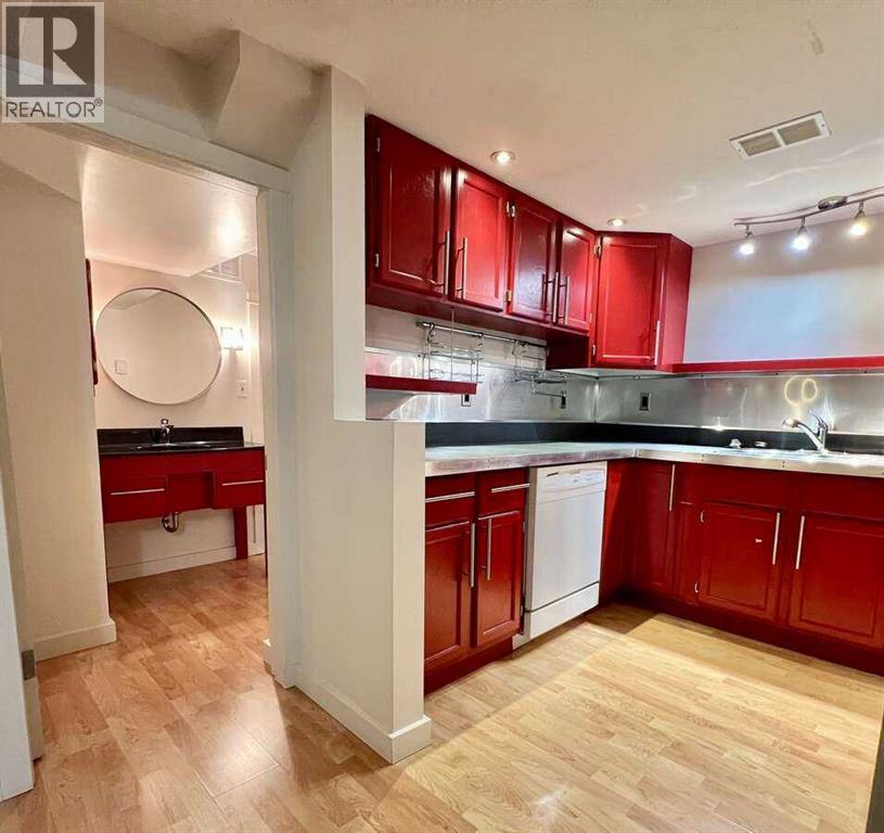 Single Family House Bungalow for Sale in   Avenue SW Richmond Calgary 