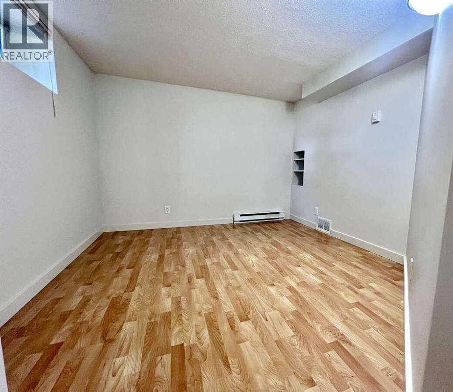 Single Family House Bungalow for Sale in   Avenue SW Richmond Calgary 
