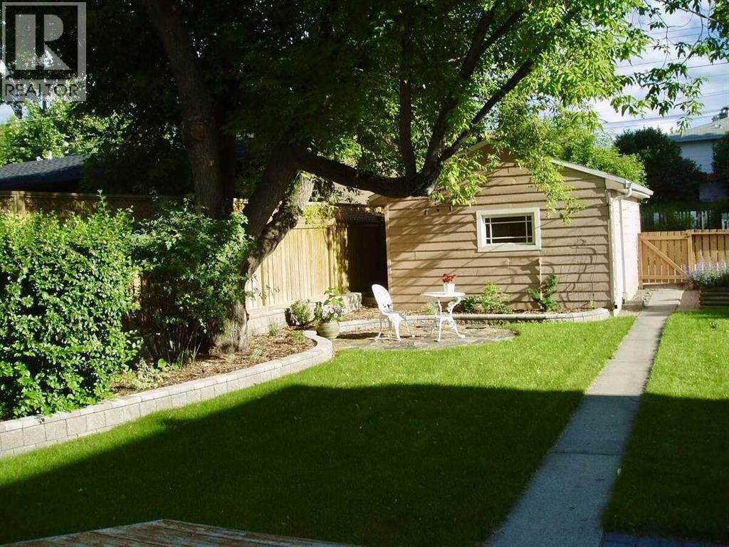 Single Family House Bungalow for Sale in   Avenue SW Richmond Calgary 