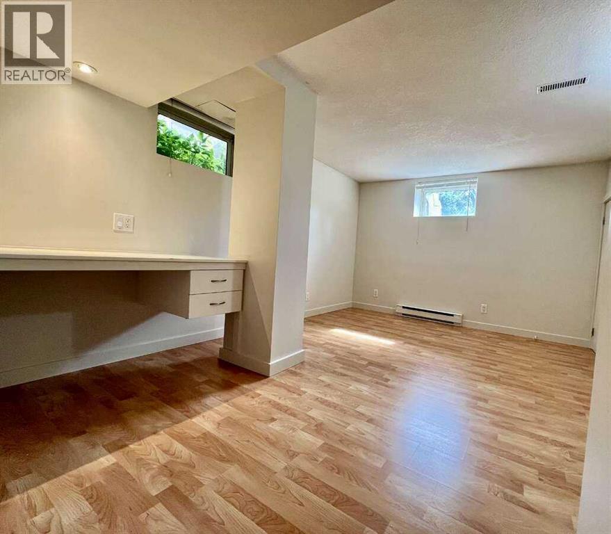 Single Family House Bungalow for Sale in   Avenue SW Richmond Calgary 