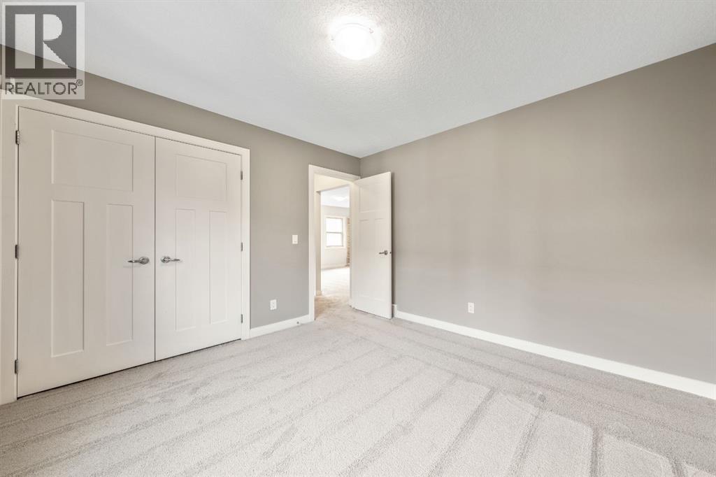 21 Riviera Bay, Cochrane