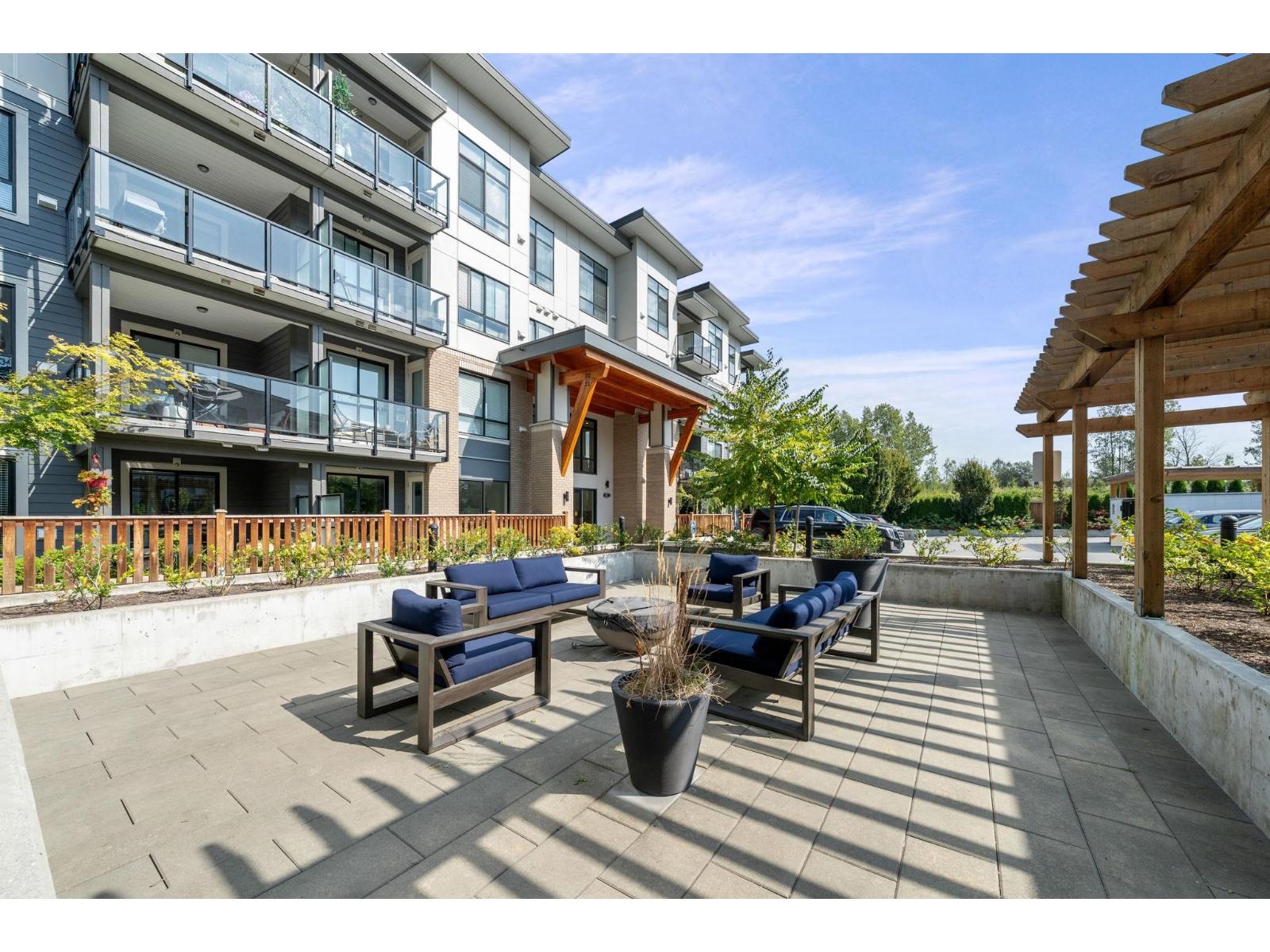 117 20356 72B AVENUE, Langley