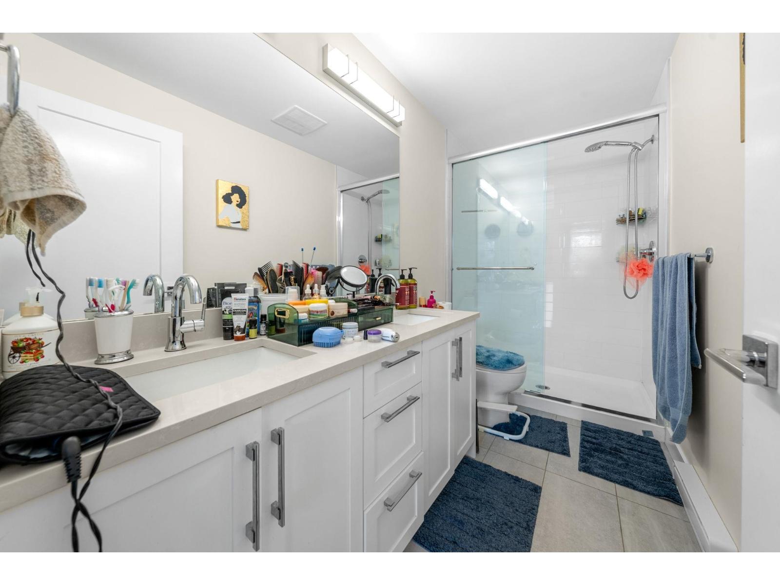 117 20356 72B AVENUE, Langley