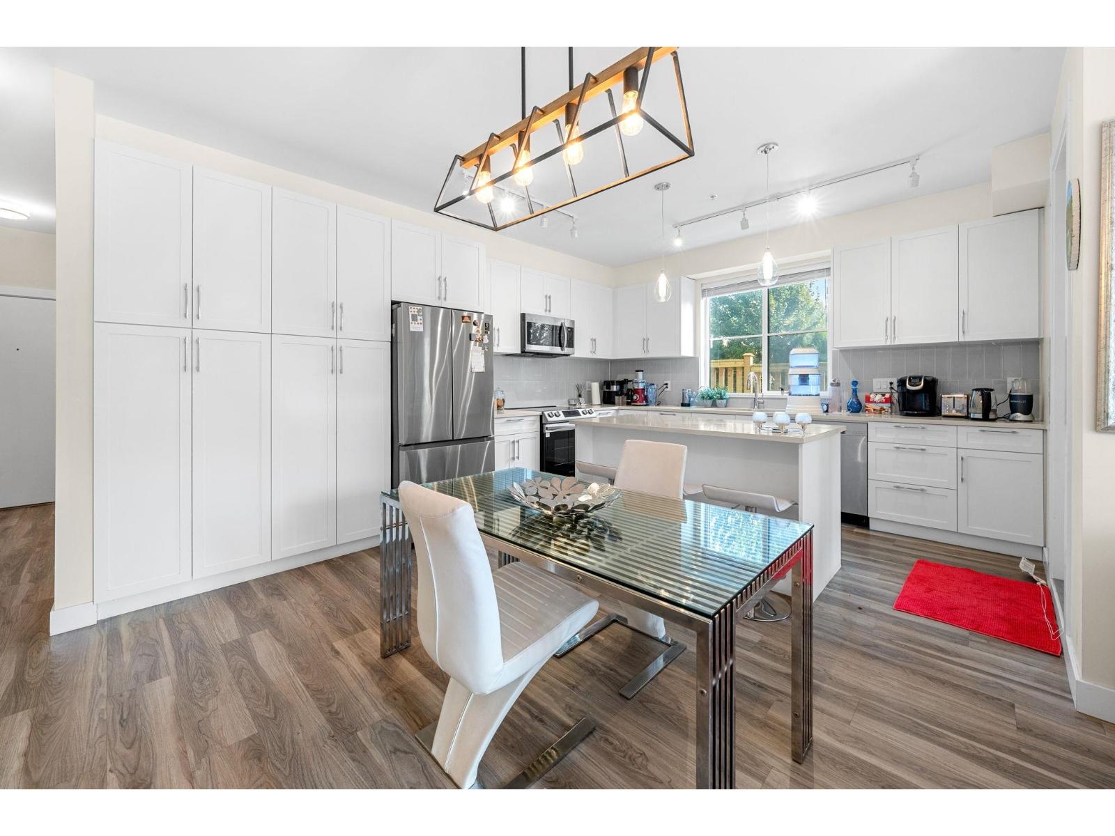 117 20356 72B AVENUE, Langley