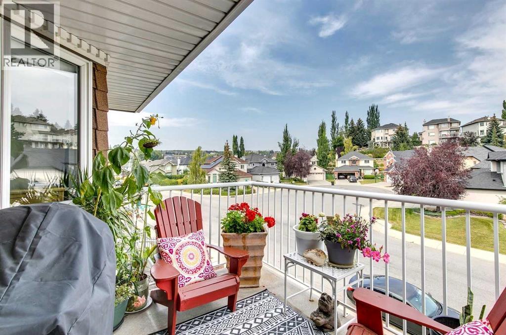 Single Family House for Sale in  Sienna Park Green SW Signal Hill Calgary 