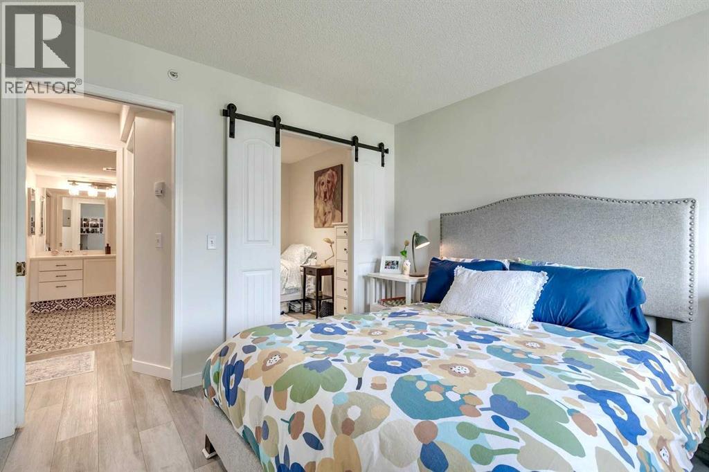 Single Family House for Sale in  Sienna Park Green SW Signal Hill Calgary 