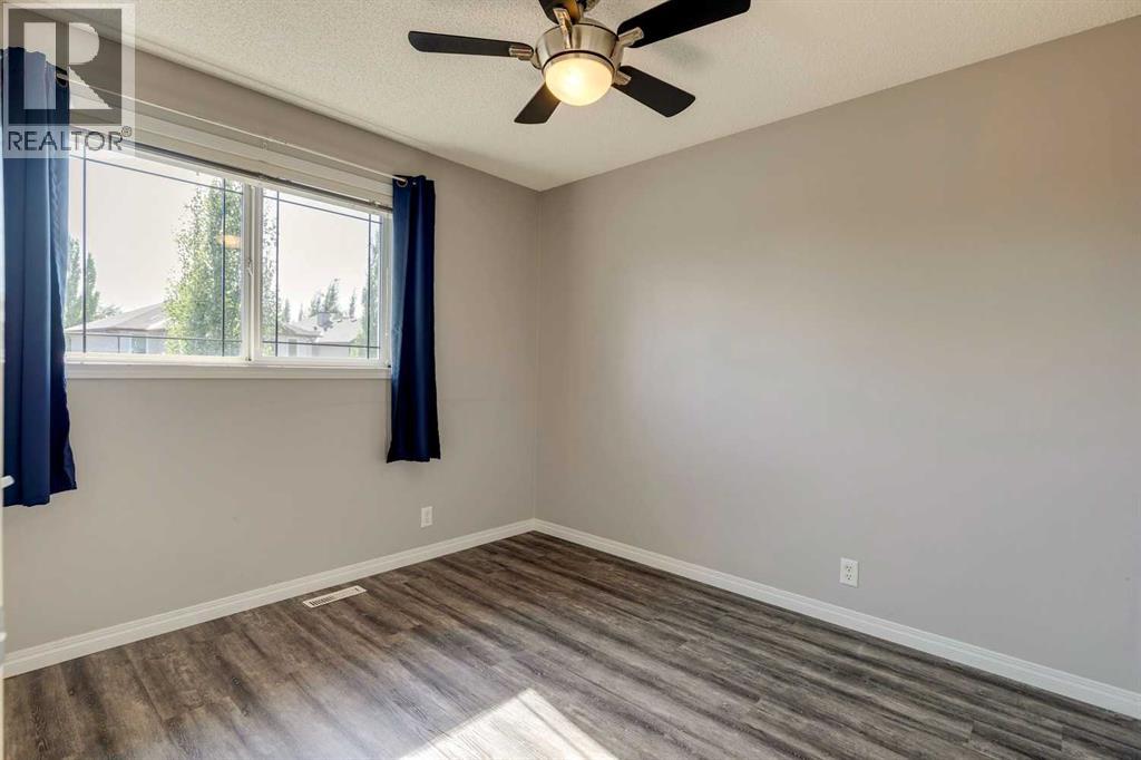 Single Family House for Sale in  Tuscany Vista Crescent NW Tuscany Calgary 