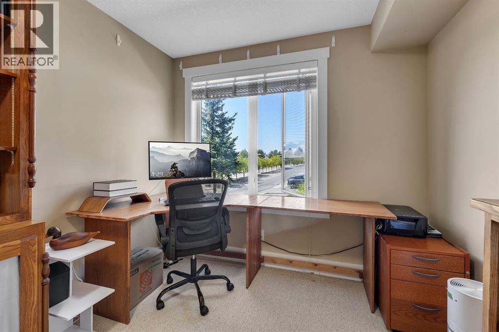 Single Family House for Sale in   Rocky Vista Gardens NW Rocky Ridge Calgary 