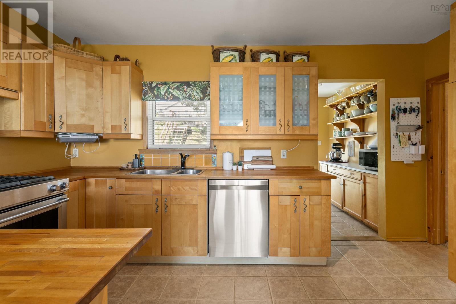 Photo 14 of 664 Ketch Harbour Road, Portuguese Cove NS