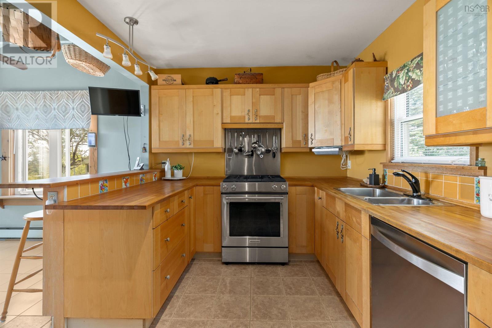 Photo 15 of 664 Ketch Harbour Road, Portuguese Cove NS