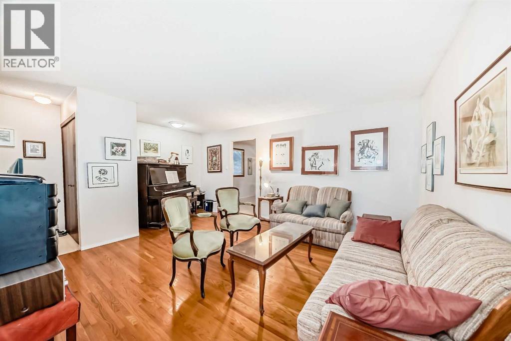 Single Family House Bungalow for Sale in   Avenue NW West Hillhurst Calgary 