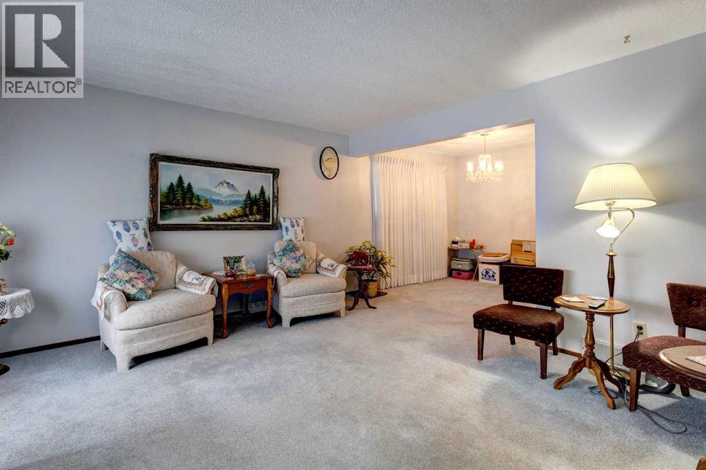 Single Family House Bungalow for Sale in  Elbow Drive SW Haysboro Calgary 