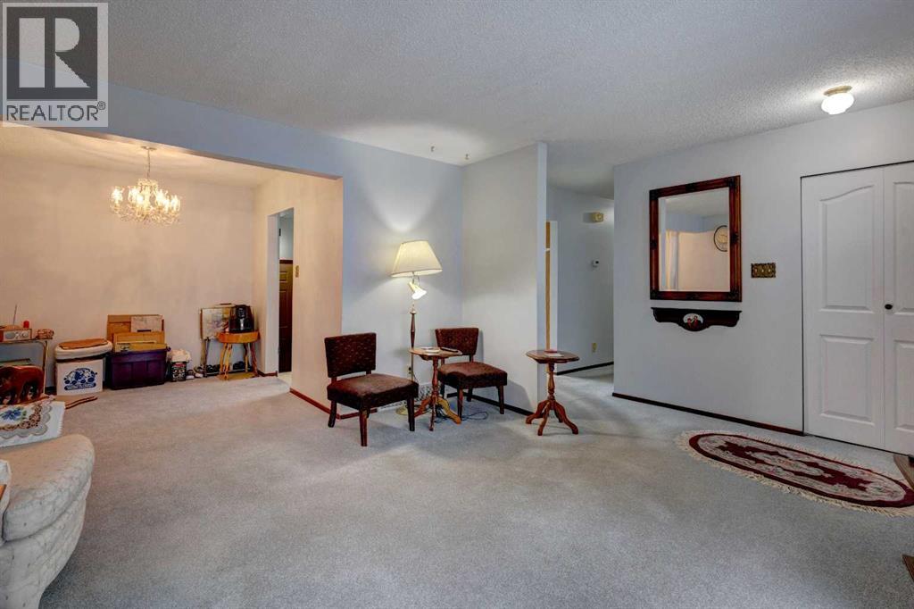Single Family House Bungalow for Sale in  Elbow Drive SW Haysboro Calgary 