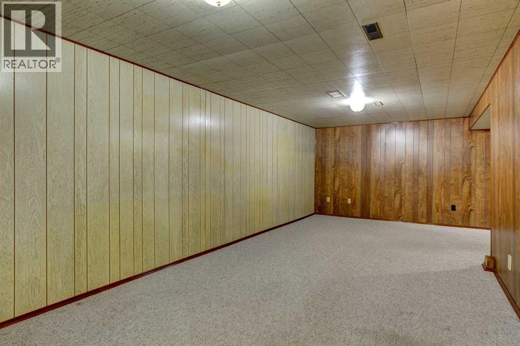 Single Family House Bungalow for Sale in  Elbow Drive SW Haysboro Calgary 