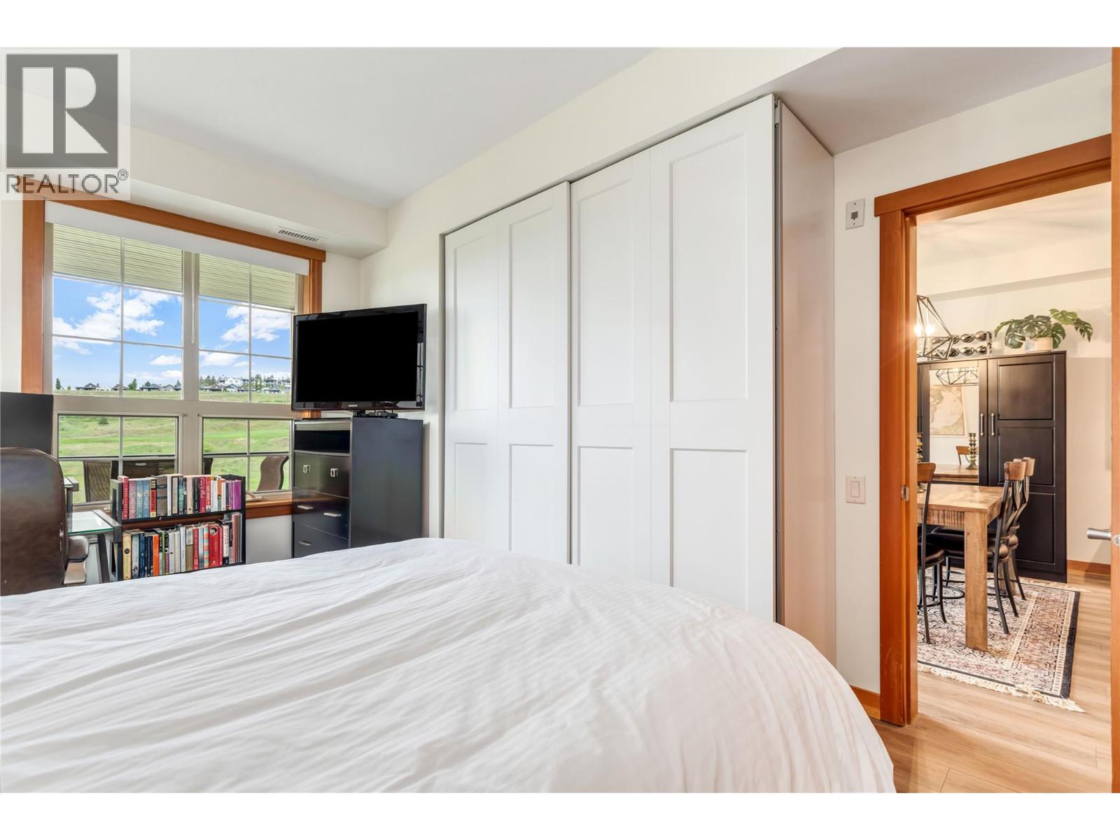 105 Village Centre Court Unit# 323, Vernon