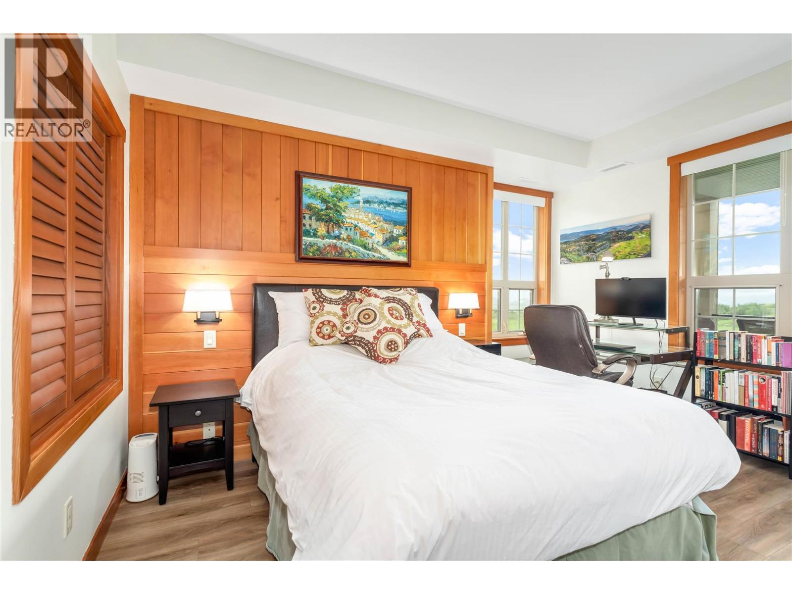 105 Village Centre Court Unit# 323, Vernon