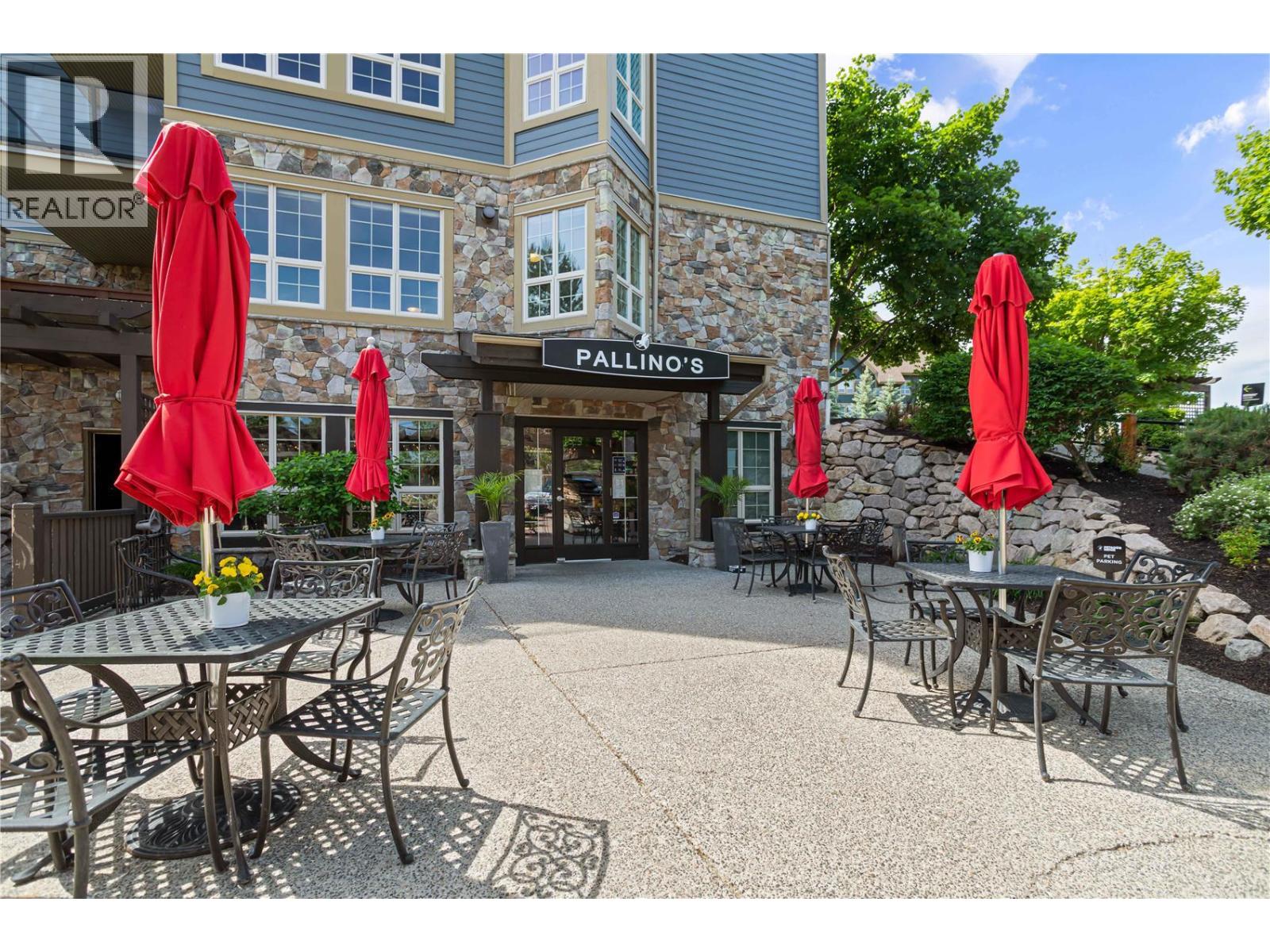 105 Village Centre Court Unit# 323, Vernon