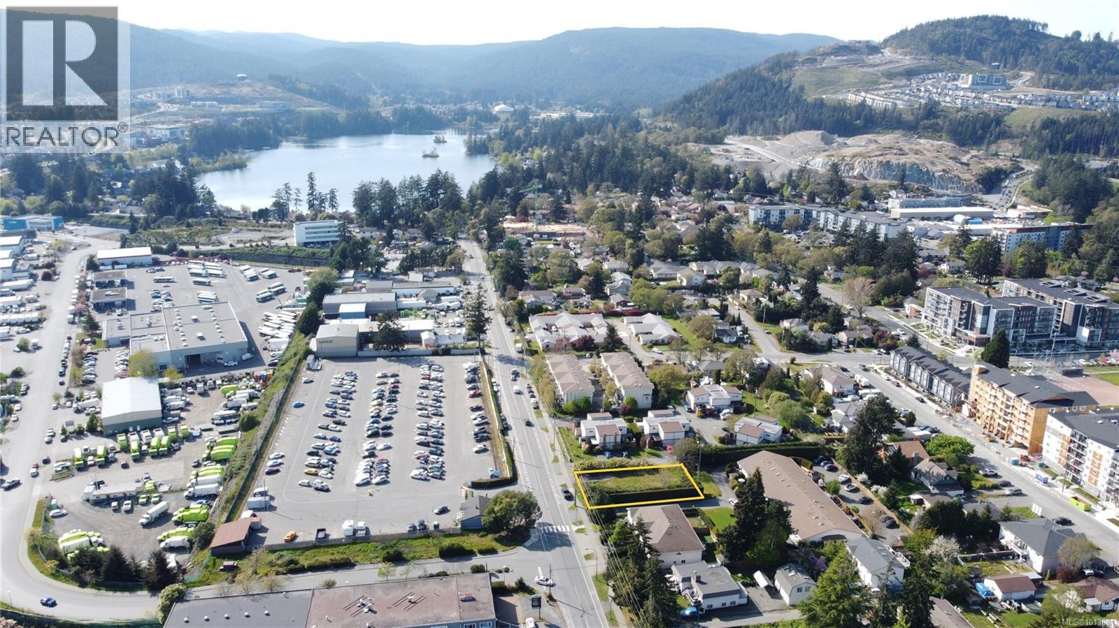  976 Dunford Avenue, Langford