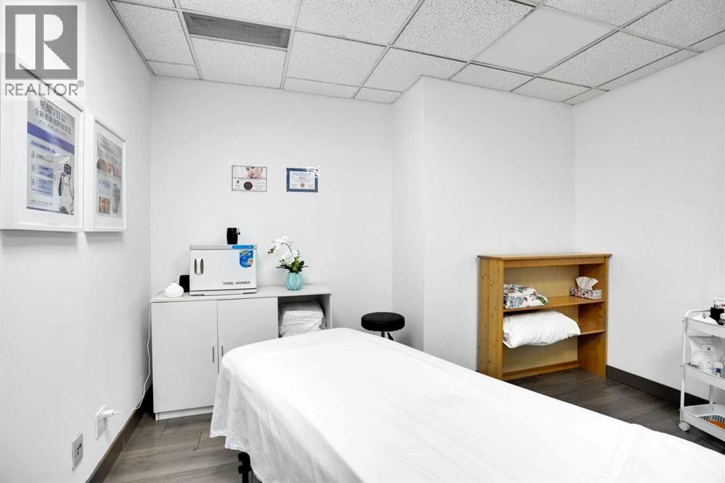 Business for Sale in   Avenue SW Beltline Calgary 