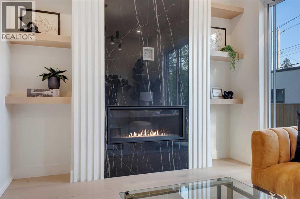 Single Family House for Sale in   Avenue NW Parkdale Calgary 