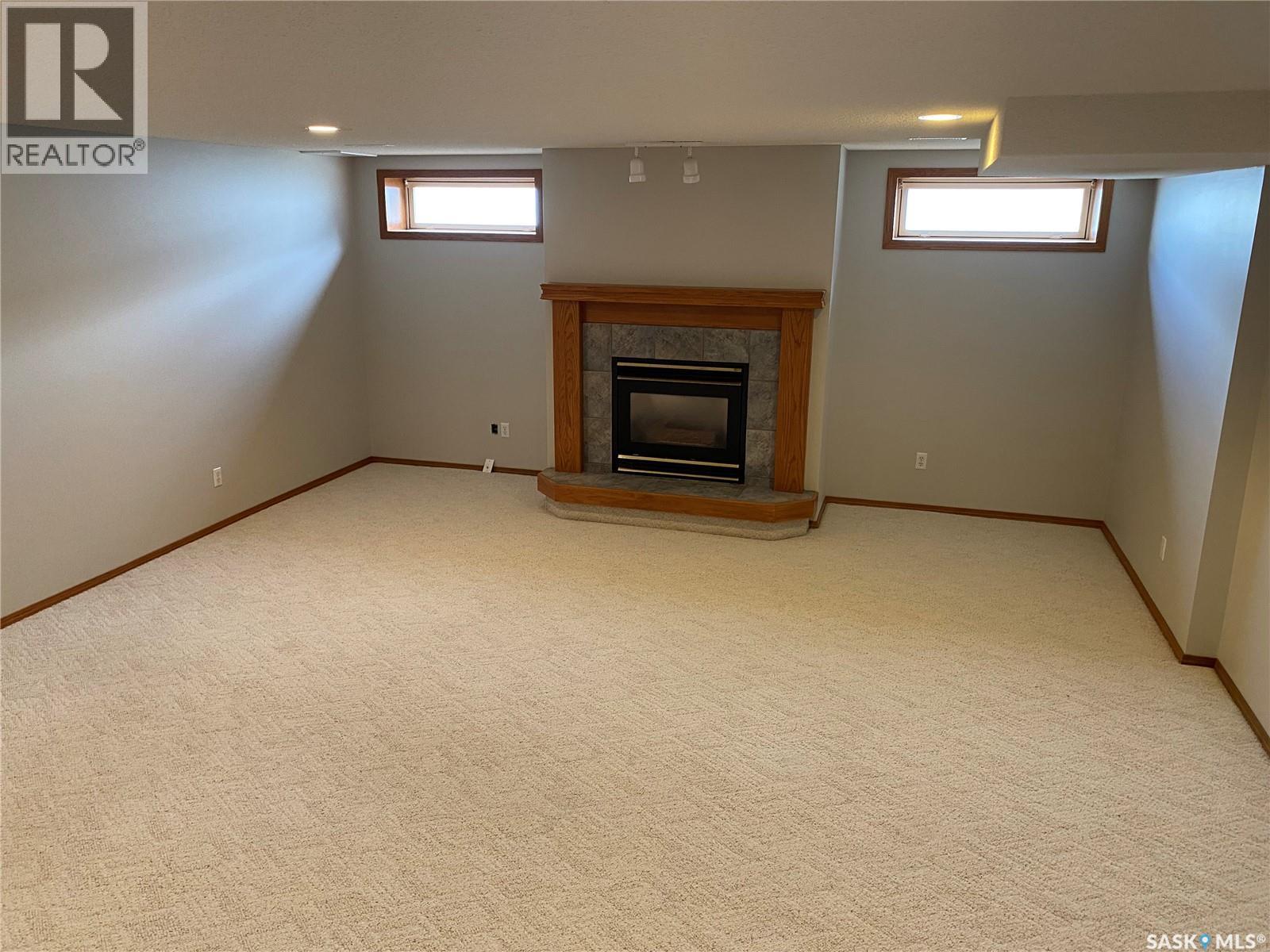 Single Family House Bungalow for Sale in  Birch CRESCENT Regina 