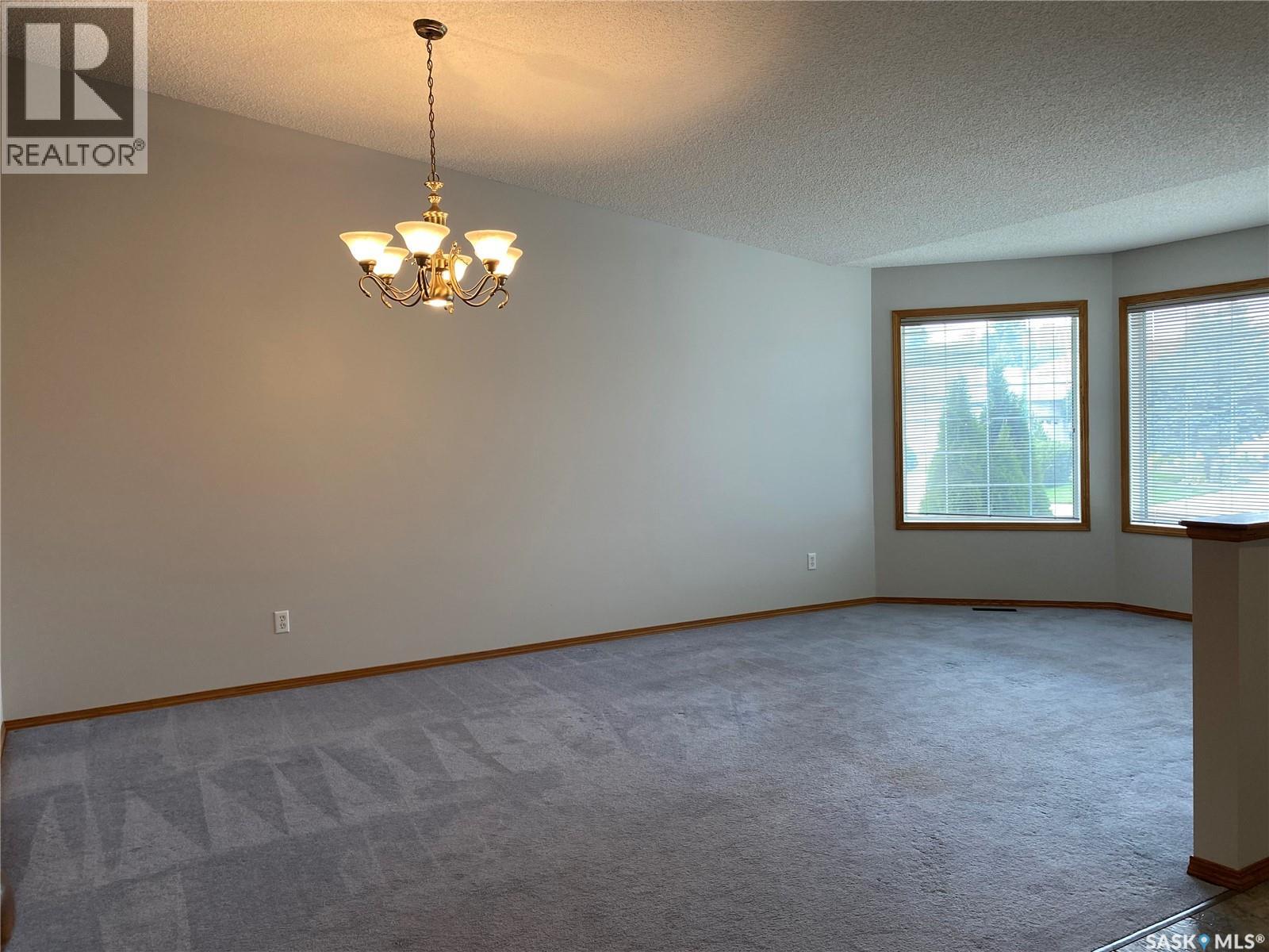Single Family House Bungalow for Sale in  Birch CRESCENT Regina 