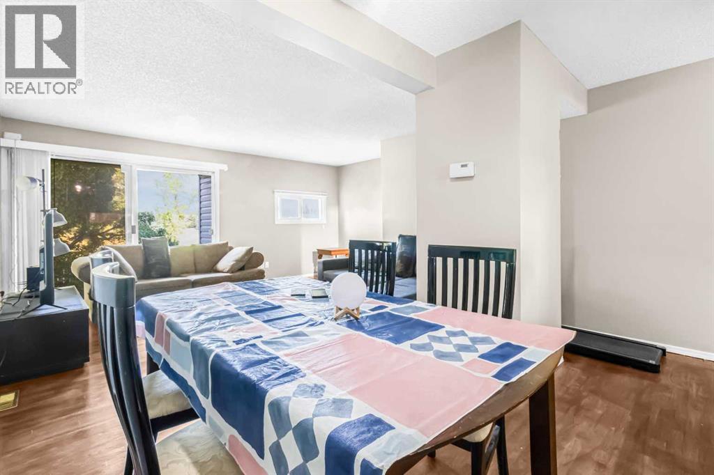 Single Family House for Sale in   Templehill Drive NE Temple Calgary 
