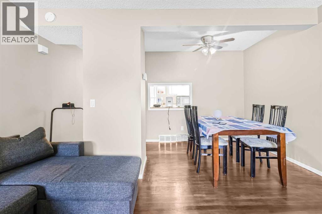 Single Family House for Sale in   Templehill Drive NE Temple Calgary 