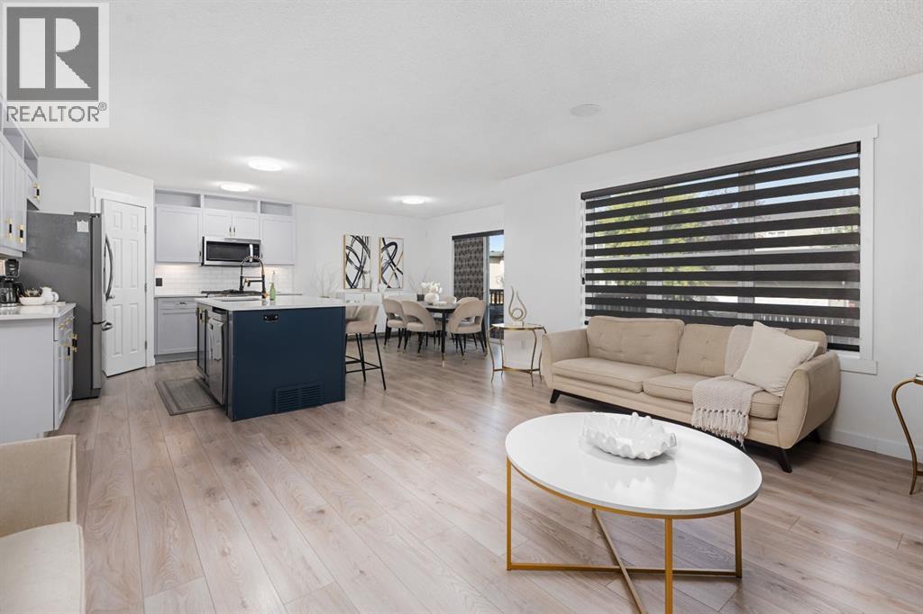 Single Family House for Sale in  Coventry Hills Way NE Coventry Hills Calgary 