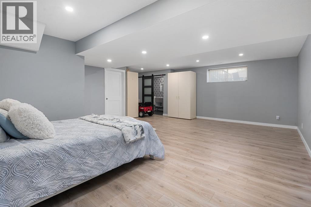Single Family House for Sale in  Coventry Hills Way NE Coventry Hills Calgary 