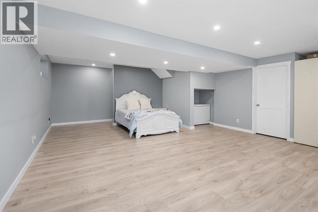Single Family House for Sale in  Coventry Hills Way NE Coventry Hills Calgary 