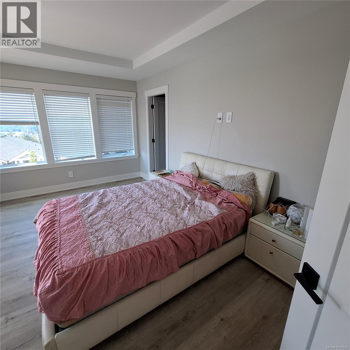  2552 Obsidian Place, Langford