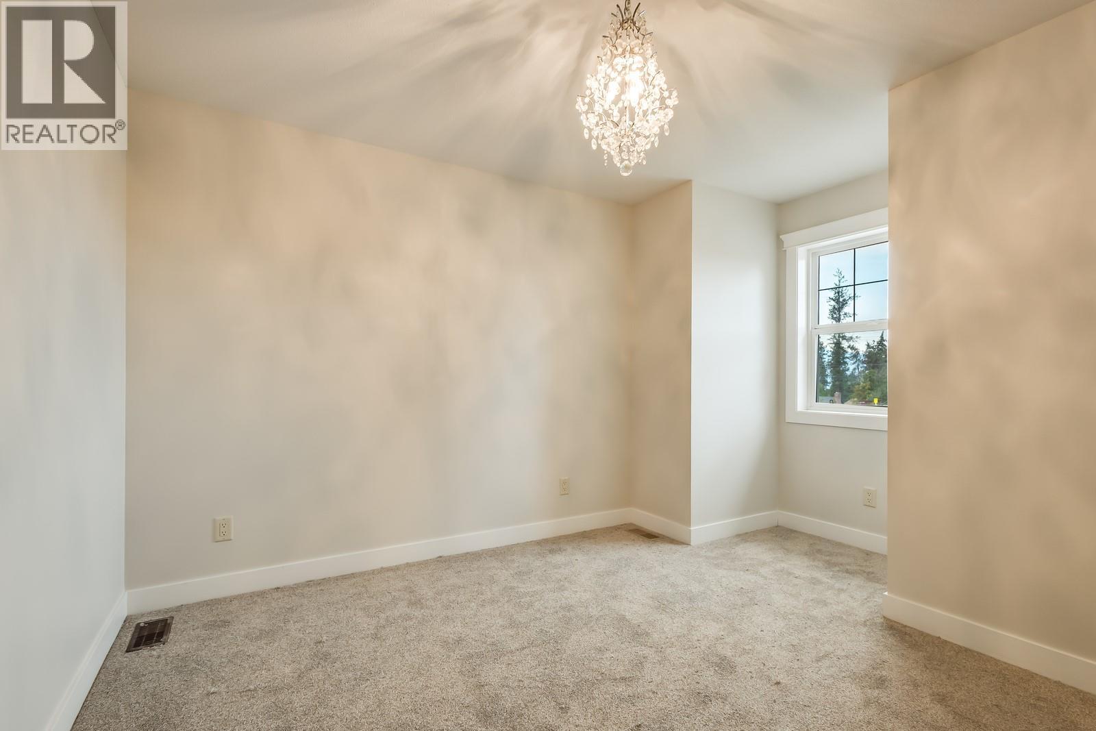  5308 Upper Mission Drive, Kelowna