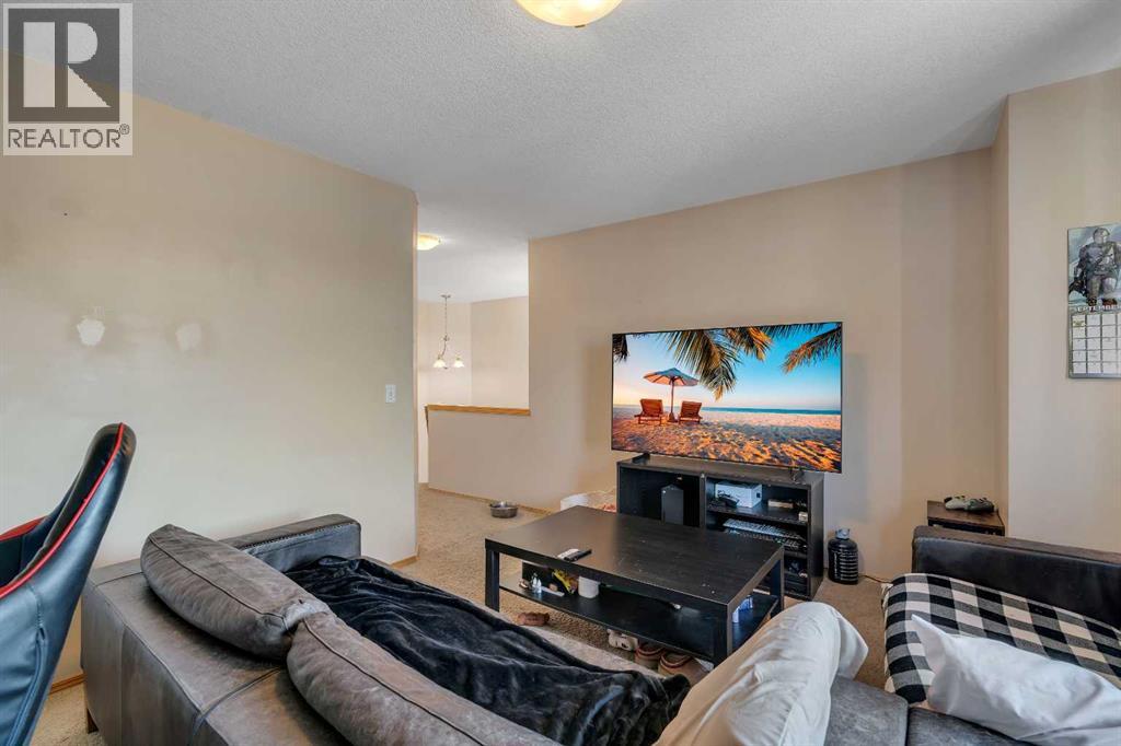 Single Family House for Sale in  Covecreek Close NE Coventry Hills Calgary 