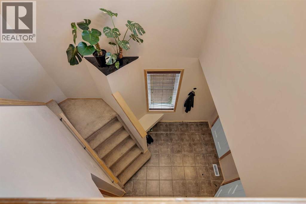 Single Family House for Sale in  Covecreek Close NE Coventry Hills Calgary 