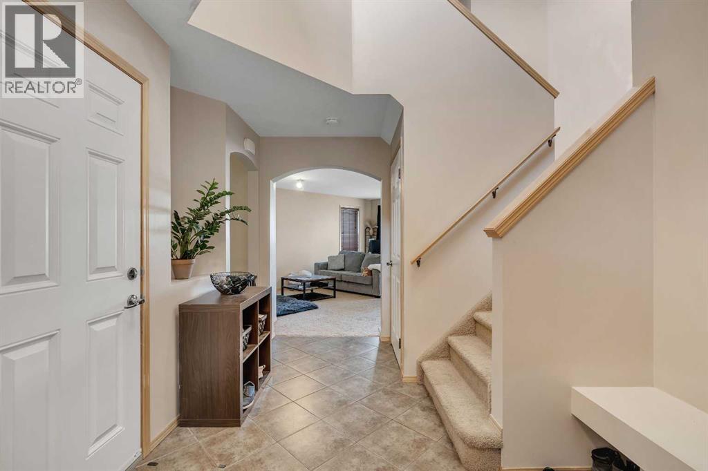 Single Family House for Sale in  Covecreek Close NE Coventry Hills Calgary 