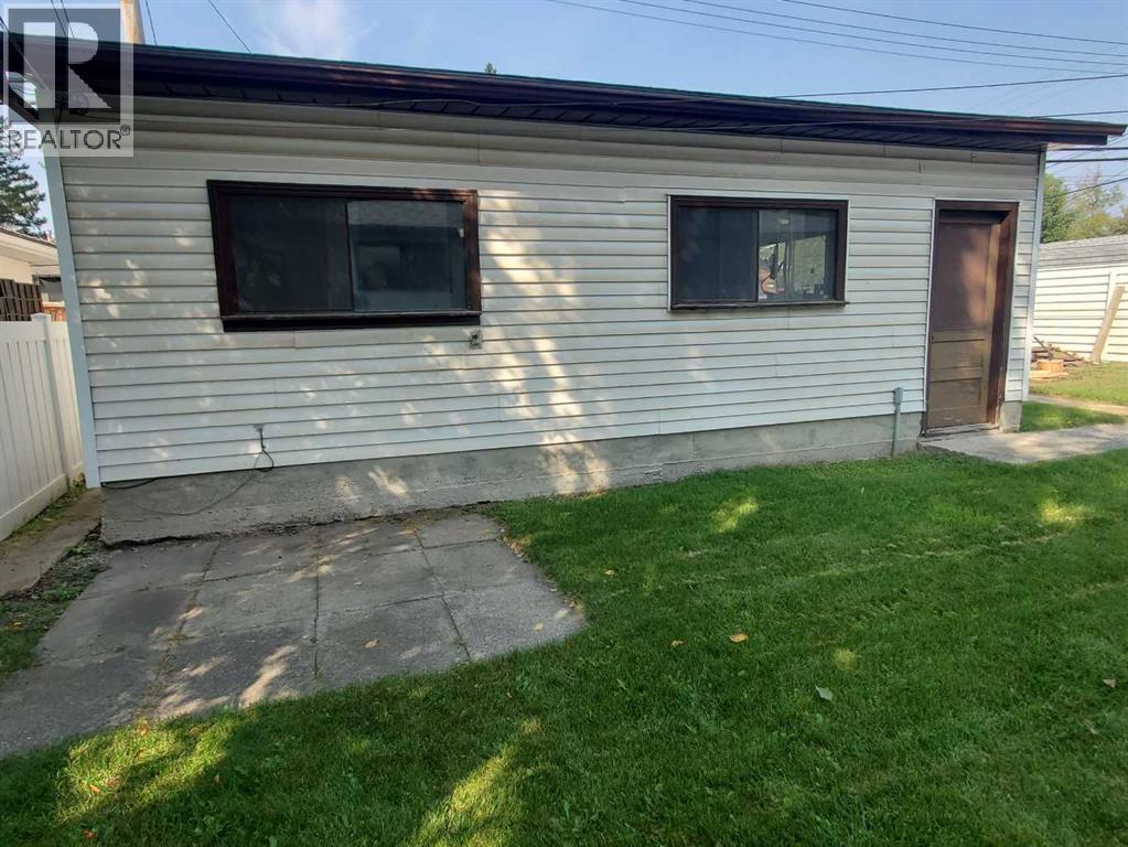 Single Family House Bungalow for Sale in  Arlington Drive SE Acadia Calgary 
