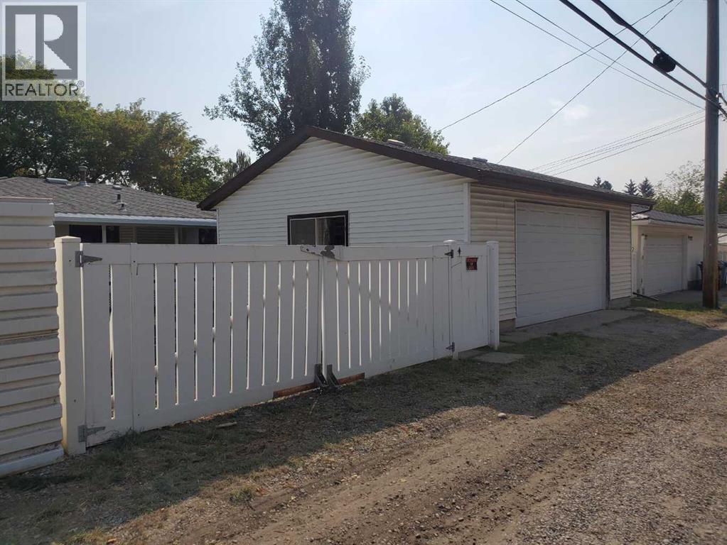 Single Family House Bungalow for Sale in  Arlington Drive SE Acadia Calgary 