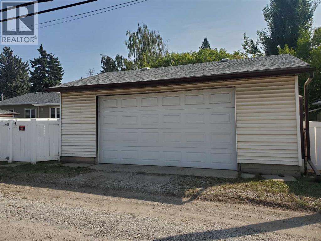 Single Family House Bungalow for Sale in  Arlington Drive SE Acadia Calgary 