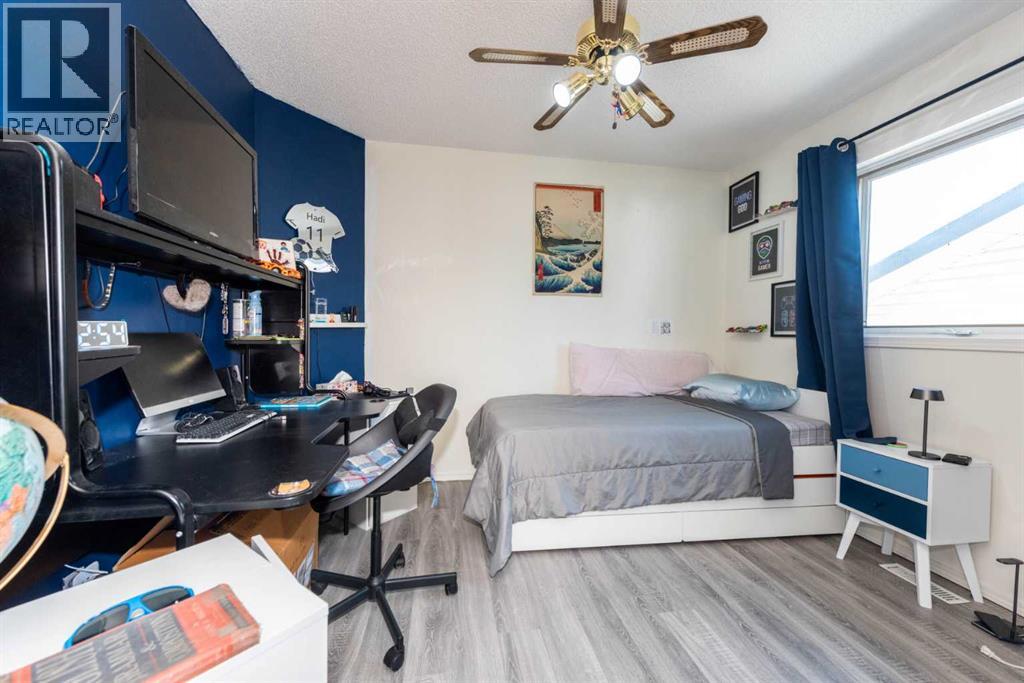 Single Family House for Sale in  Citadel Crest Circle NW Citadel Calgary 