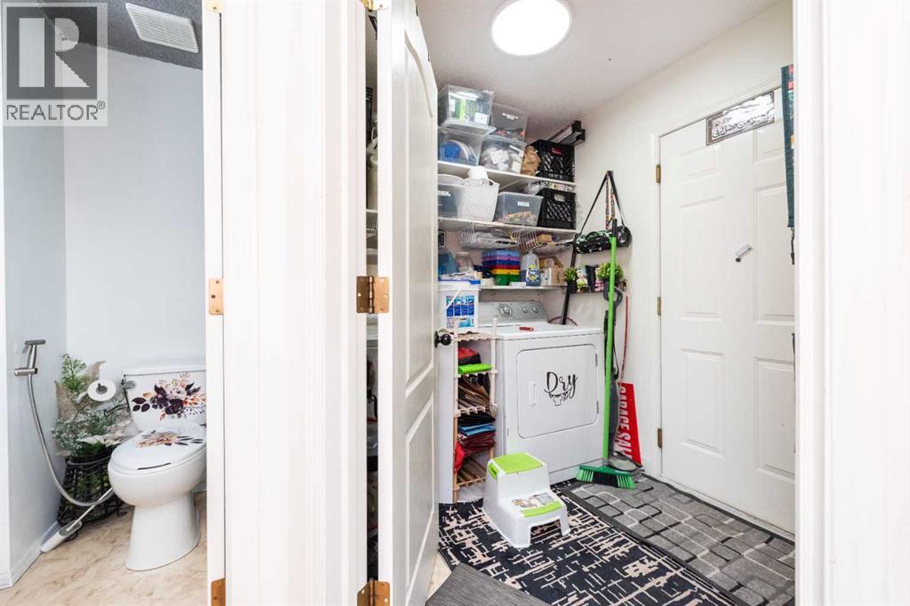 Single Family House for Sale in  Citadel Crest Circle NW Citadel Calgary 