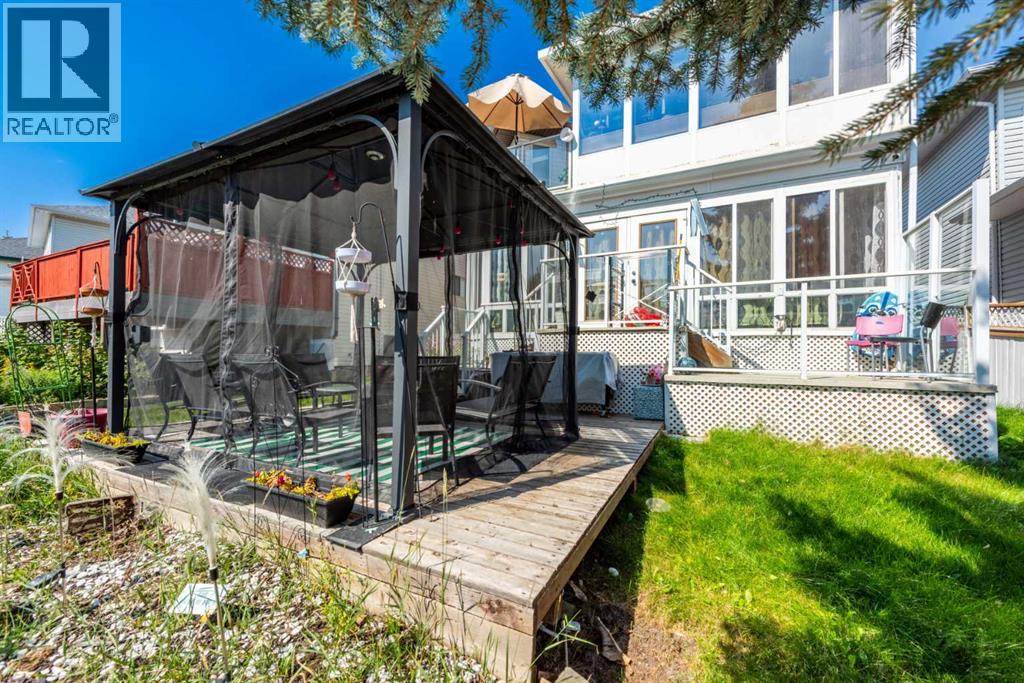 Single Family House for Sale in  Citadel Crest Circle NW Citadel Calgary 