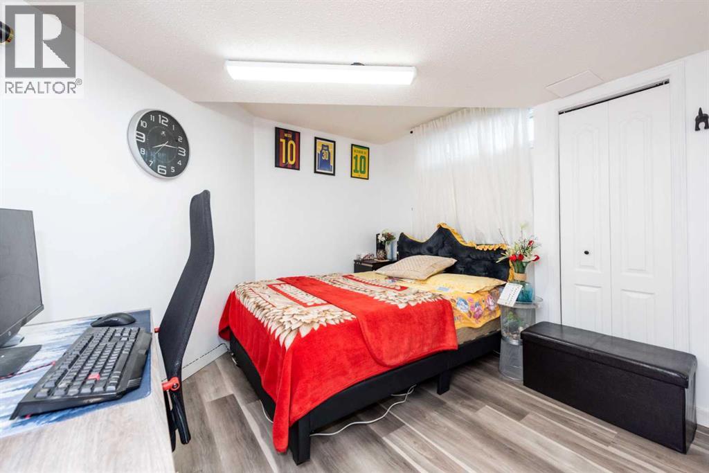 Single Family House for Sale in  Citadel Crest Circle NW Citadel Calgary 