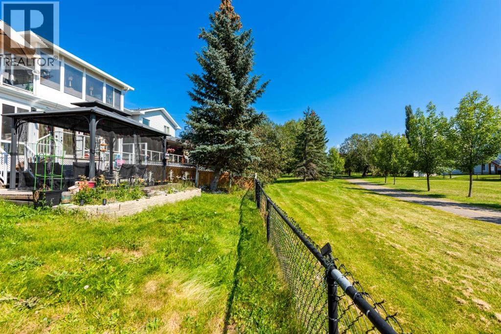 Single Family House for Sale in  Citadel Crest Circle NW Citadel Calgary 