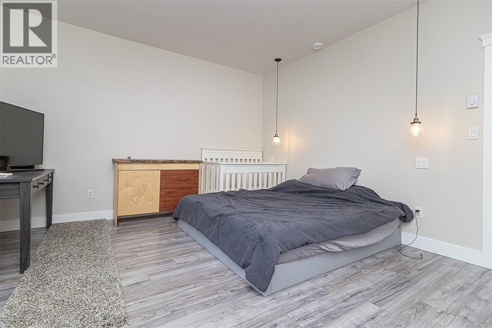  2115 Erinan Boulevard, Sooke